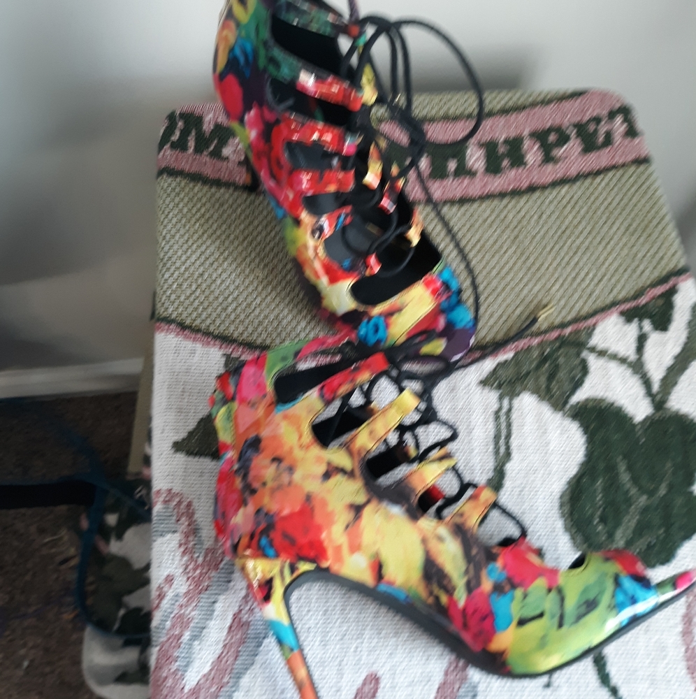 Multicolored Peep Toe Booties - Picture 3 of 7